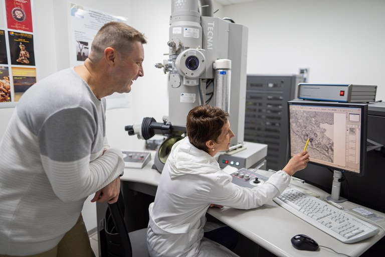 Microscopy3509.jpg